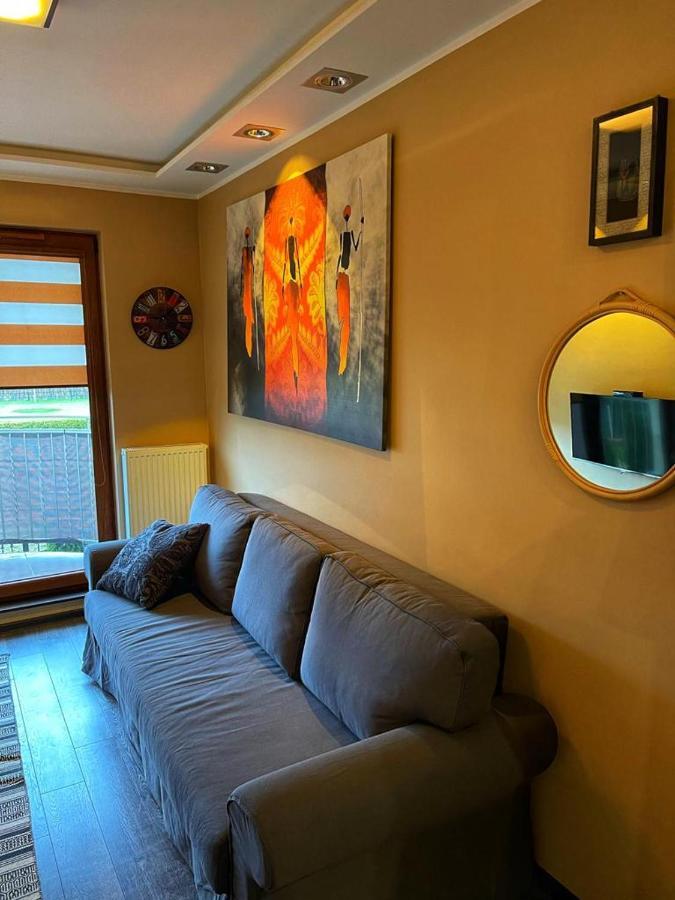 Apartament Brown Sugar カルビア エクステリア 写真